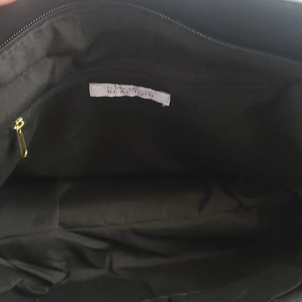 Kenneth Cole Reaction black white striped zipper large handbag goldtone accents - Picture 11 of 12